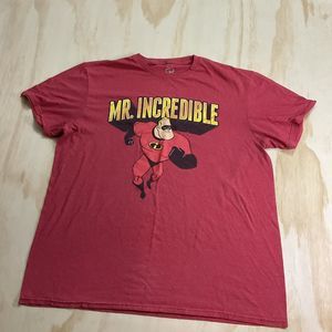 The Incredibles Adult Large T-Shirt - Running Mr. Incredible Under Name Logo